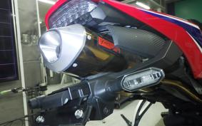 HONDA CBR600RR 2021 PC40