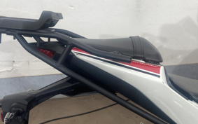 YAMAHA YZF-R25 RG74J