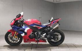 HONDA CBR1000RR RSP SC82