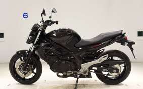 SUZUKI GLADIUS 2023 VK58A