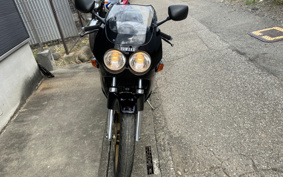 YAMAHA FZR250 2KR