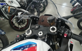 BMW S1000RR 2025 0P21