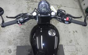 TRIUMPH BONNEVILLE BOBBER 2025