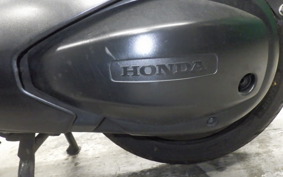 HONDA SILVER WING 400 GT Type 2011 NF03
