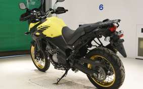 SUZUKI Vｽﾄﾛｰﾑ650XTA 2020 C733A