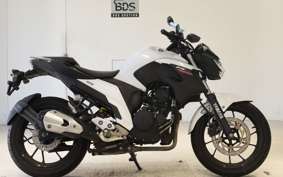 YAMAHA FZ25