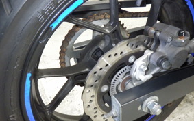 SUZUKI GSX250 R 2015