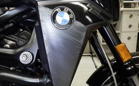 BMW F900R 2024