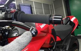 DUCATI STREETFIGHTER V4 S 2020