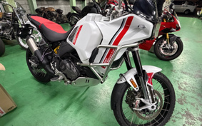 DUCATI DESERT X 2025 1X00
