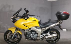 YAMAHA TDM900 2002 RN08