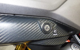 DUCATI HYPERMOTARD 820 SP 2015