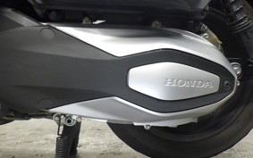 HONDA FORZA 250 2015 MF15