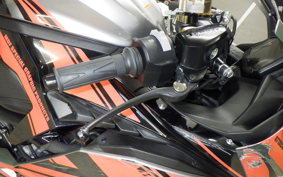 KAWASAKI ZX-25R-2SE 1999 ZX250H