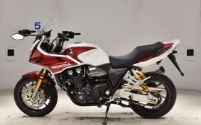 HONDA CB1300SB SUPER BOLDOR SP 2025 SC54