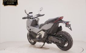 HONDA X-ADV 750 2026 RH21