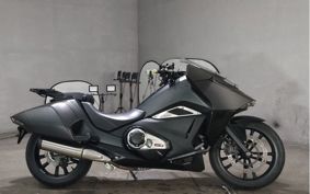 HONDA NM4 VULTUS -02 2014 RC82