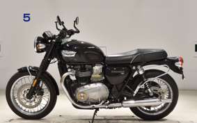 TRIUMPH BONNEVILLE T100 2017