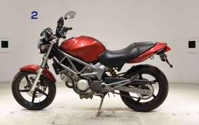 HONDA VTR 250 MC33
