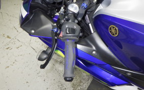 YAMAHA YZF-R25 RG10J