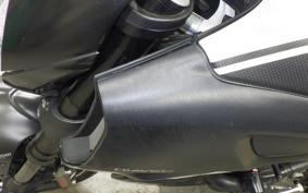 DUCATI DIAVEL AMG 2012