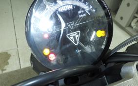 TRIUMPH TRIDENT 660 2026