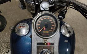 HARLEY FLSTC 1450 2002 BJY