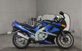 KAWASAKI ZZ-R400 1992 ZX400K