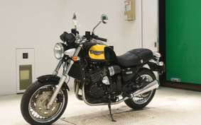 TRIUMPH THUNDERBIRD 900 2004