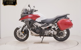 HONDA VFR800X 2016 RC80
