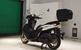 YAMAHA N-MAX 2018 SEG6J