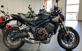 HONDA CB650R E-Clutch 2024 RH17