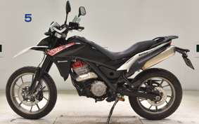HUSQVARNA TR650 2013