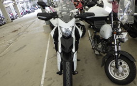 DUCATI HYPERSTRADA 820 2014