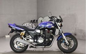 YAMAHA XJR1300 RP03J