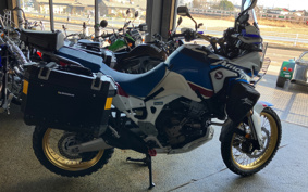 HONDA CRF1000L AFRICA TWIN 2018 SD04
