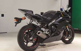 YAMAHA YZF-R6 2006