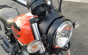 DUCATI SCRAMBLER SIXTY2 2019