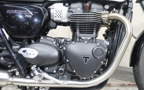 TRIUMPH TRIUMPH BONNEVILLE T100 2021 DAD70G