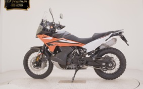 KTM 890 ADVENTURE	 2026
