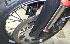 HUSQVARNA SVARTPILEN 401 2024