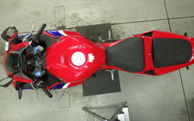 HONDA CBR600RR 2024 PC40