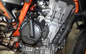KTM 890 DUKE R 2023