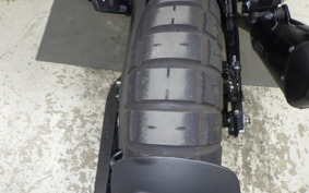 HUSQVARNA SVARTPILEN 125