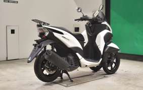 YAMAHA ﾄﾘｼﾃｨ125 SEC1J