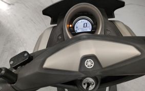 YAMAHA N-MAX 125 SE86J