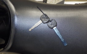 HONDA VTR 250 2015 MC33