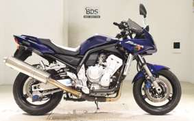 YAMAHA FZS1000 FAZER