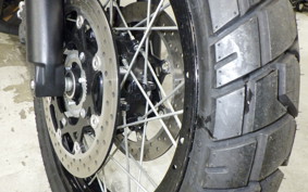 SUZUKI Vｽﾄﾛｰﾑ650XTA 2016 VP56A