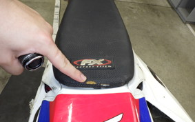 HONDA CRF450R PE05